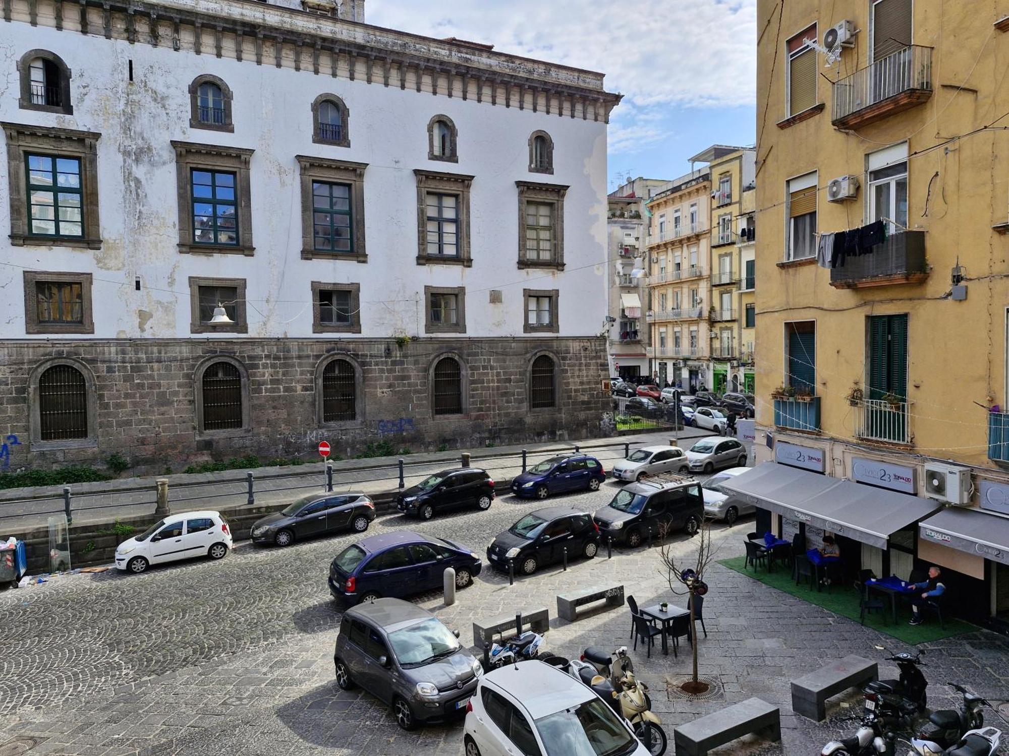Casasofi Appartement Napels Buitenkant foto