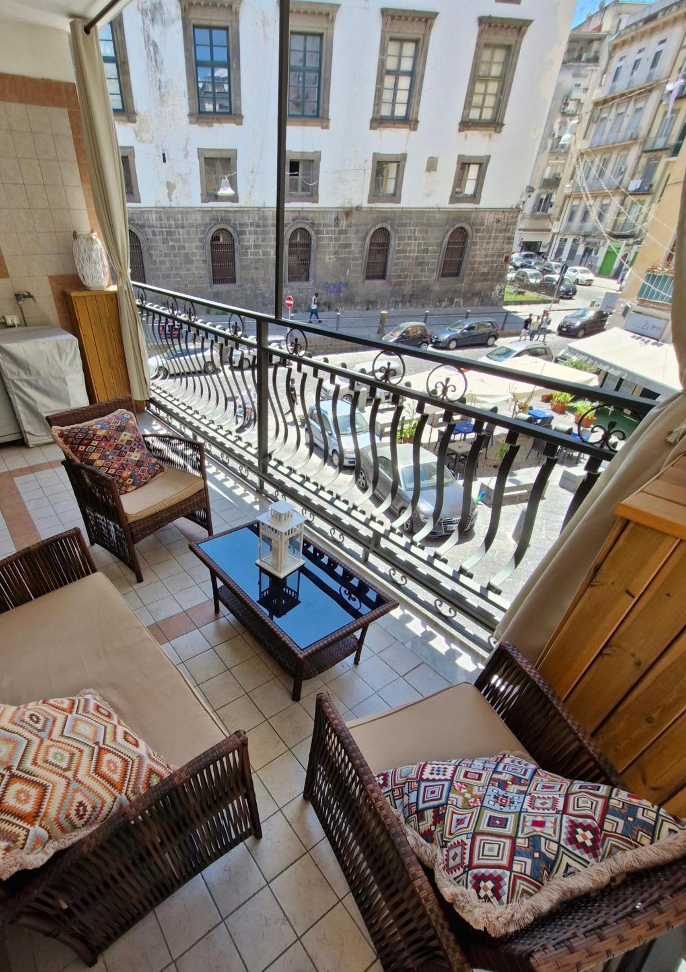 Casasofi Appartement Napels Buitenkant foto