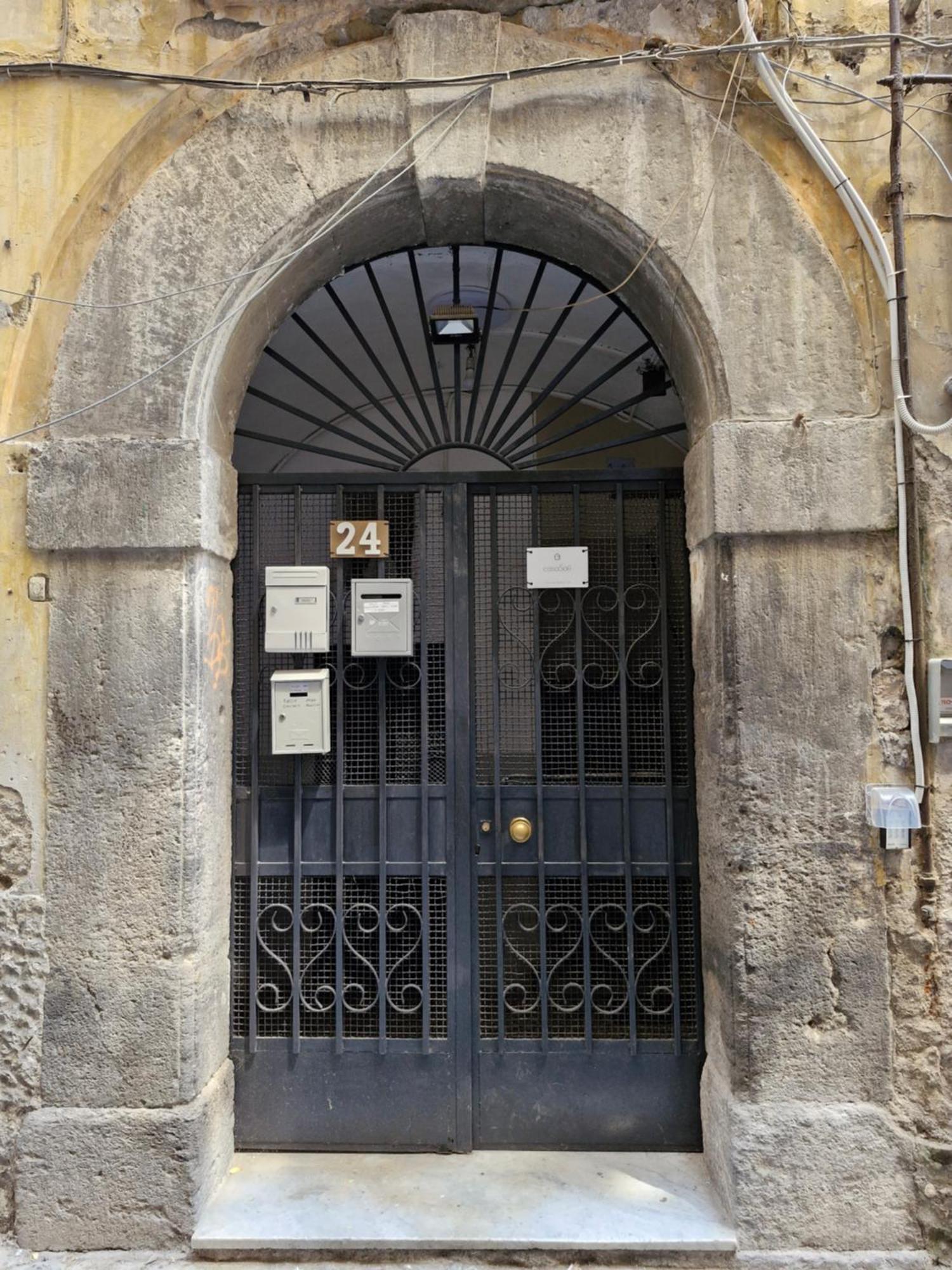 Casasofi Appartement Napels Buitenkant foto